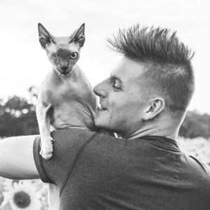 Meet your Posher, Christopher